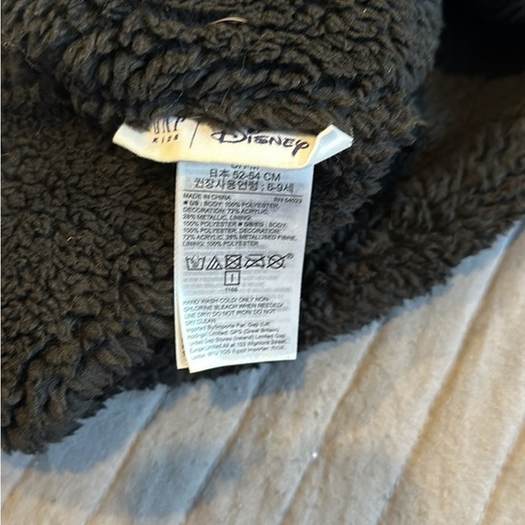 GAP Disney hat + Neck wrap - Picture 4 of 4